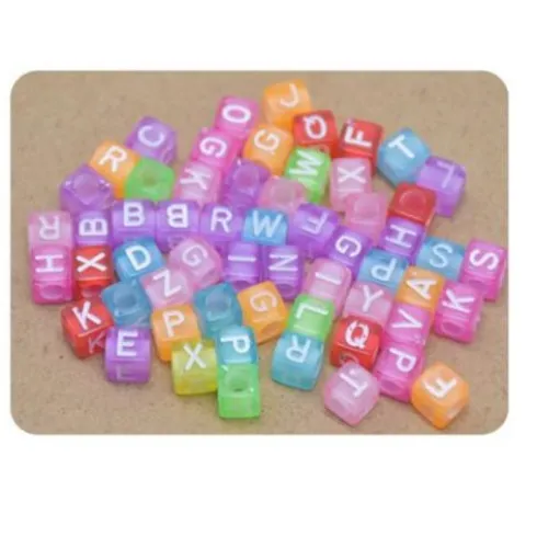 Cuentas De Letras Colores 6X6MM