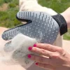 Guante Para Cepillar y Masajear Mascotas